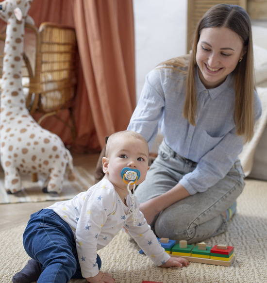 smiley-woman-cute-baby
